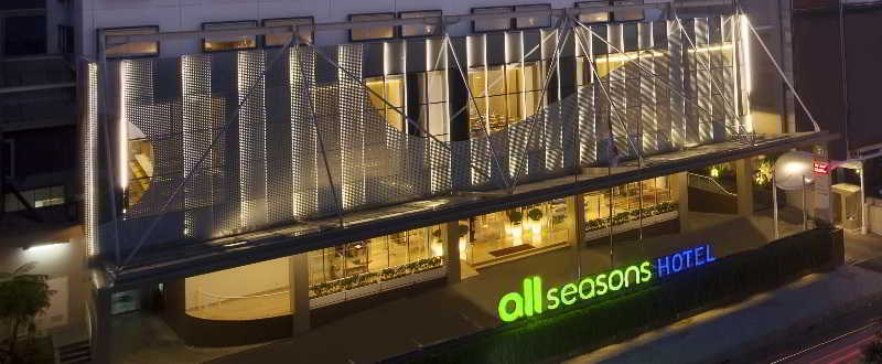 Ibis Styles Jakarta Gajah Mada Exterior photo